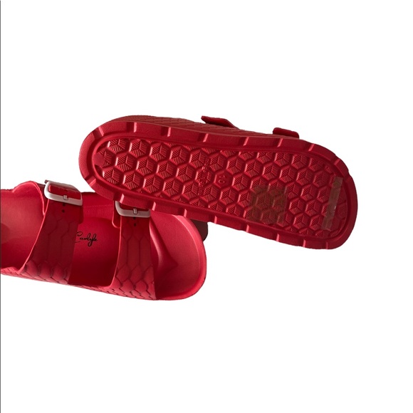 Jessica C   -  Sandals - Picture 5 of 5